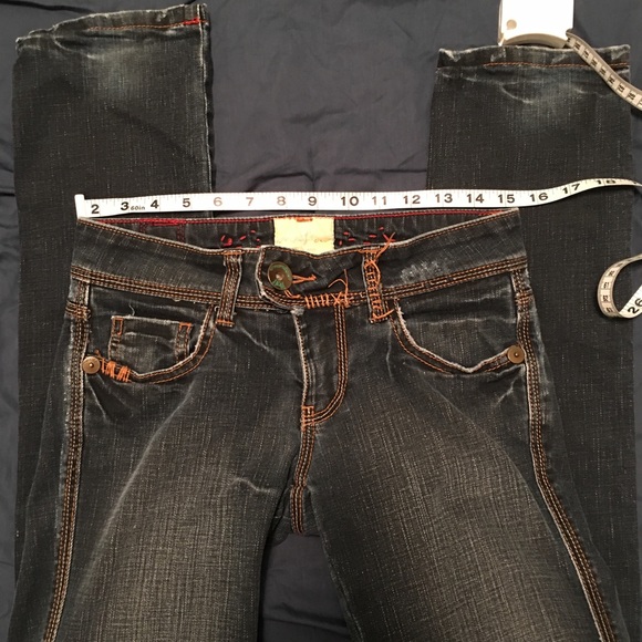 Jeans - Picture 4 of 4